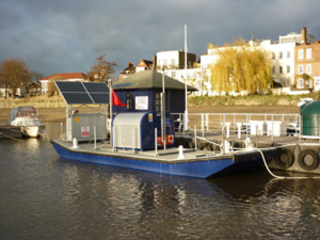 Fuel Pontoon